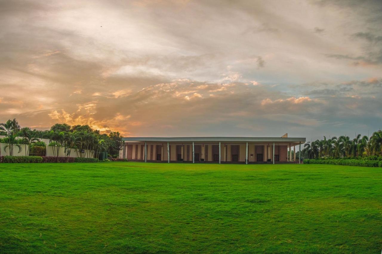Four Points By Sheraton Mahabalipuram Resort & Convention Center Екстериор снимка